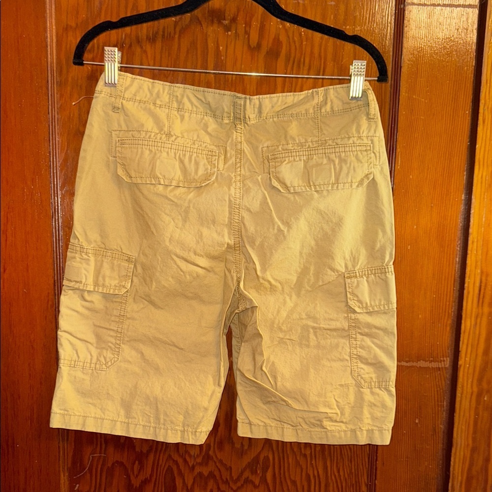 Old Navy Boys Husky Khaki Cargo Shorts - Picture 5 of 8
